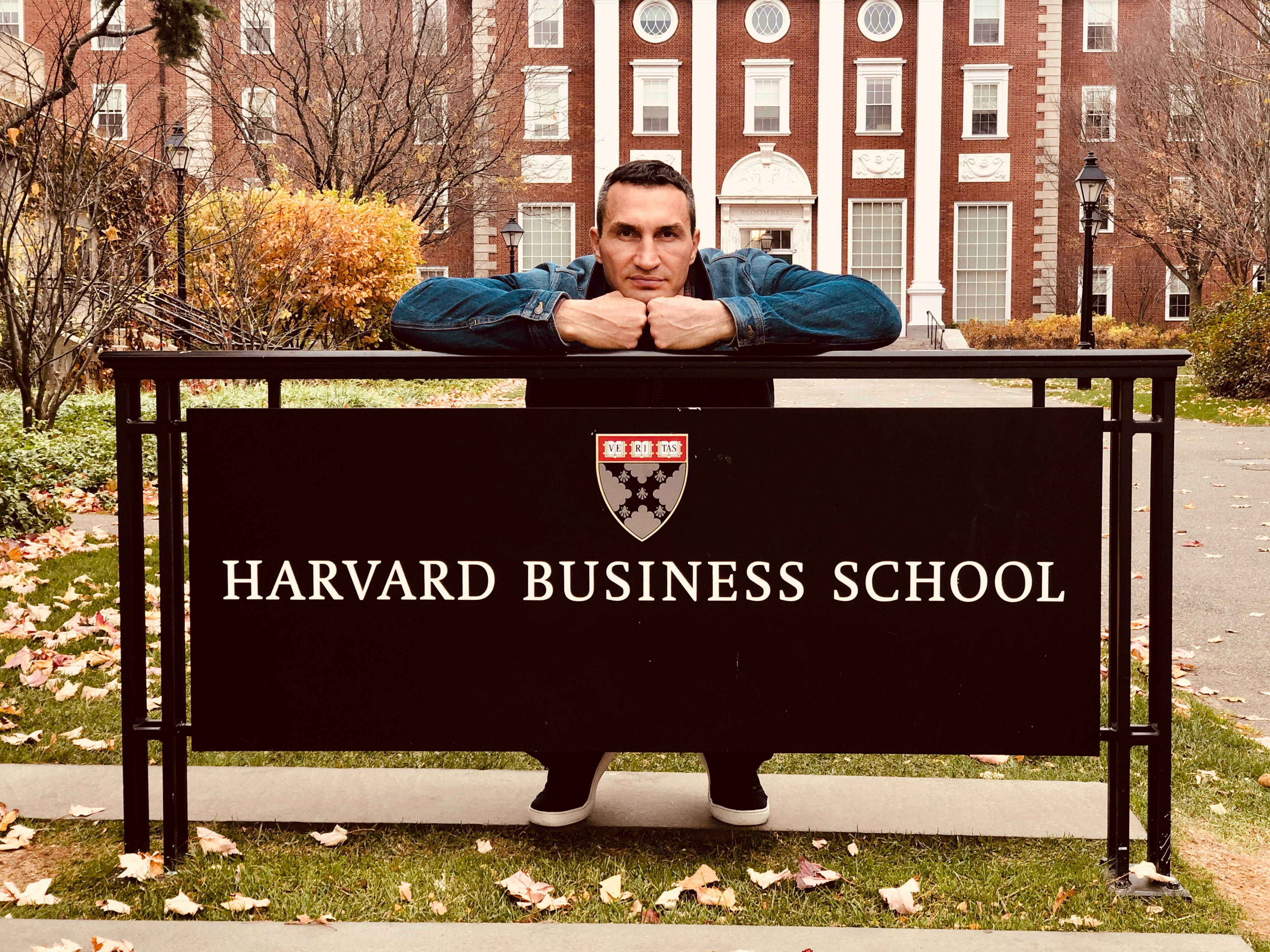 Harvard Business School publishes case study "Wladimir Klitschko: F.A.C.E  your Challenges" – Klitschko Official
